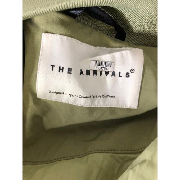 The Arrivals Aer Puffer Jacket M - Picture 7 of 9